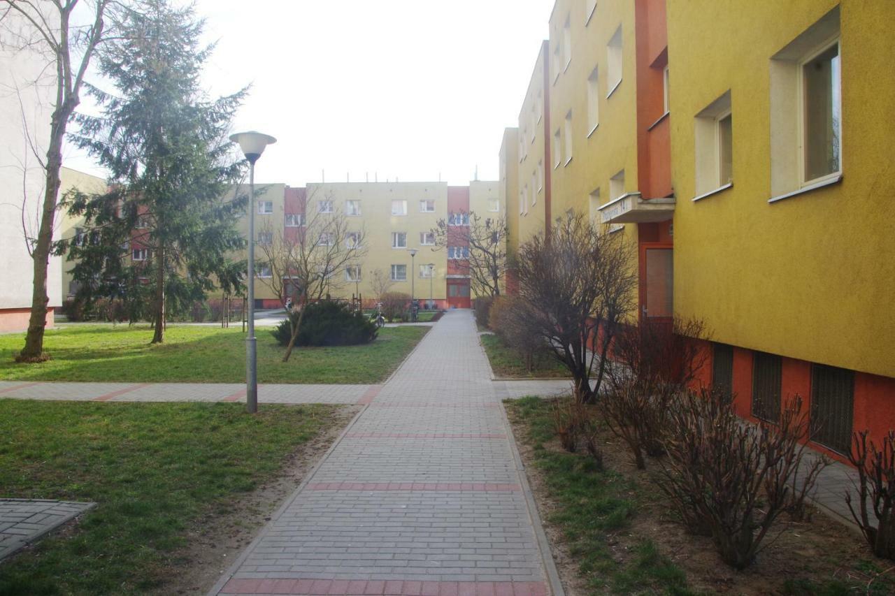 Apatramenty Promienista Apartment Poznan Exterior photo